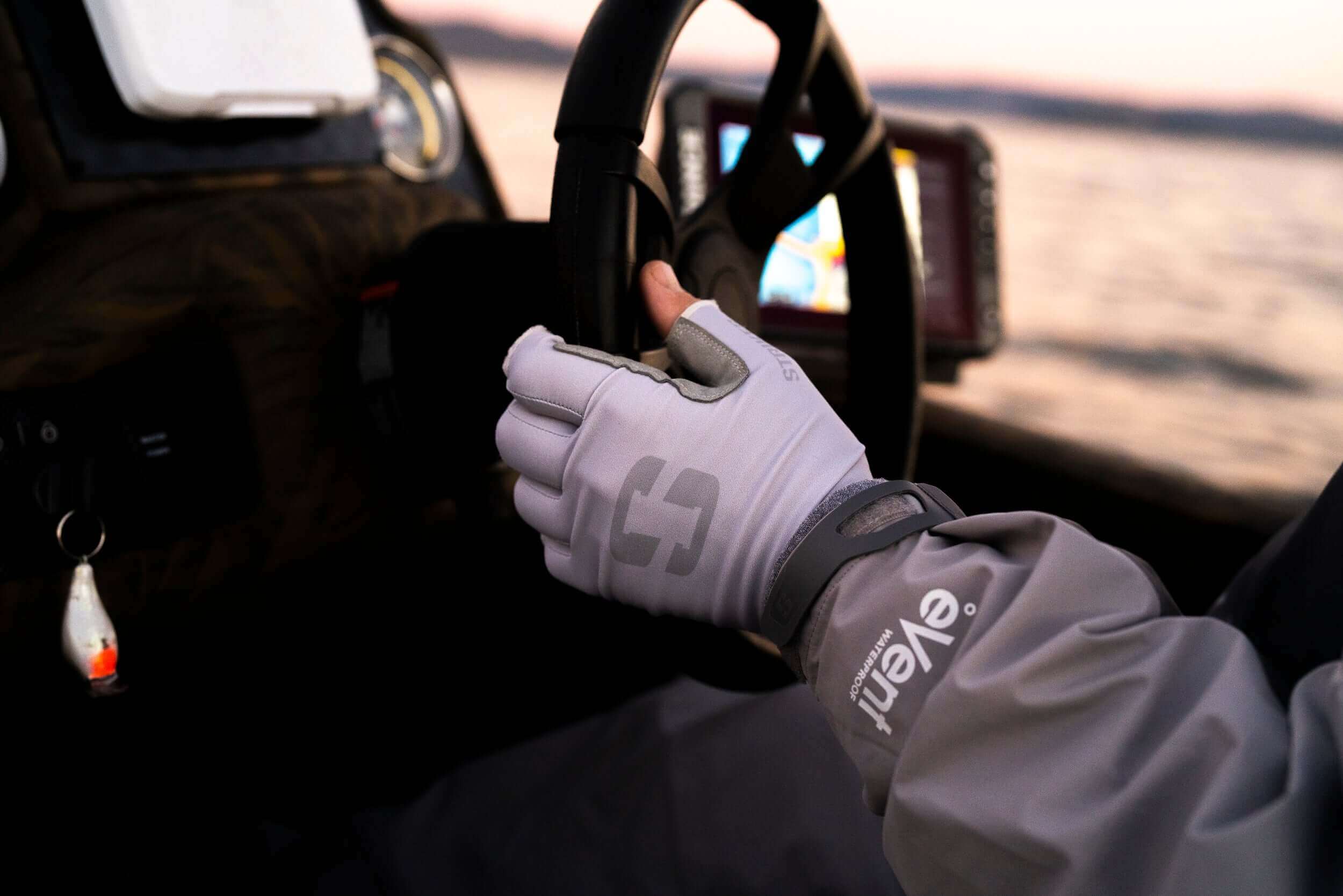 Reflex Sun Glove - Alloy - Image 4