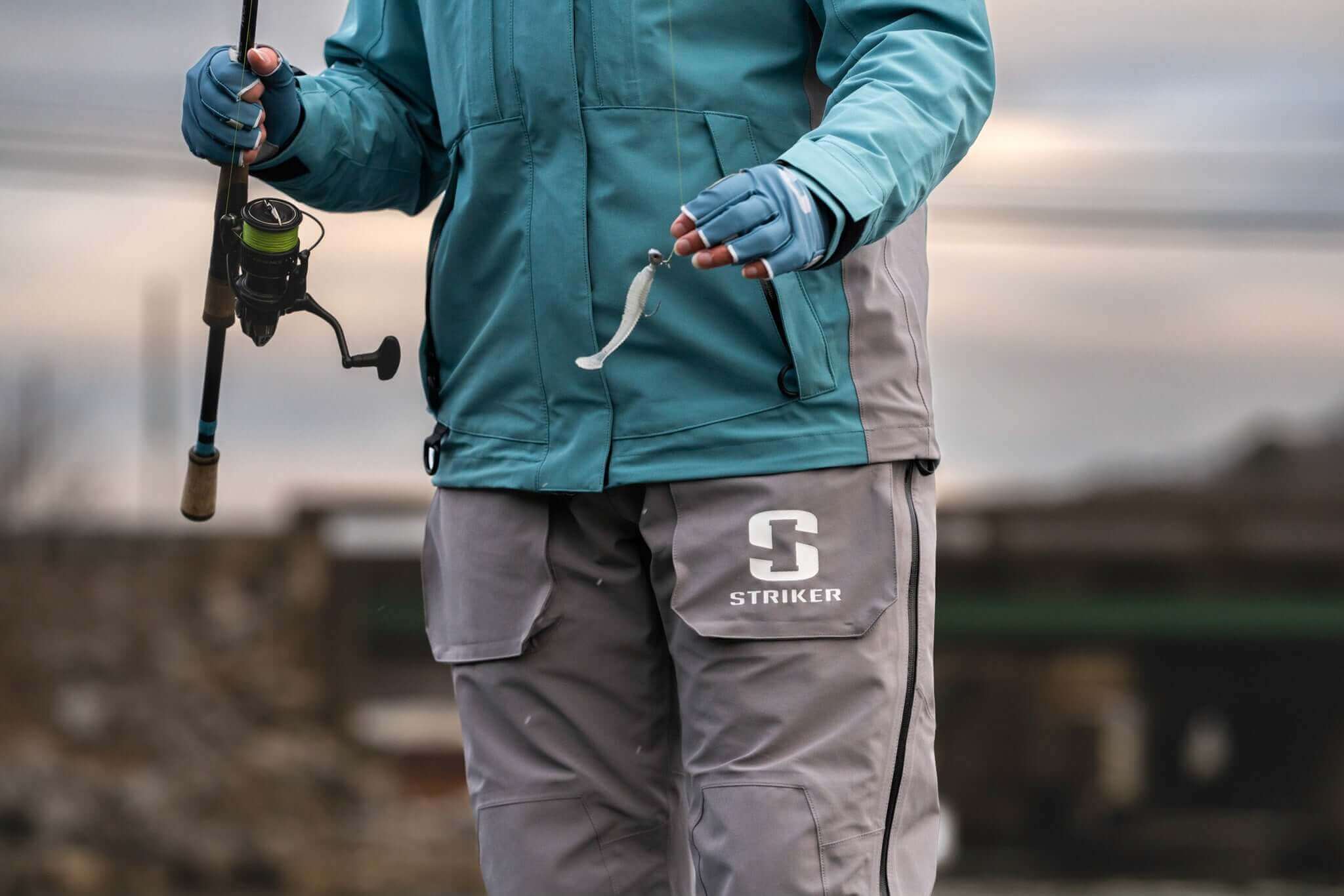 Reflex Sun Glove - Oceanview - Image 4